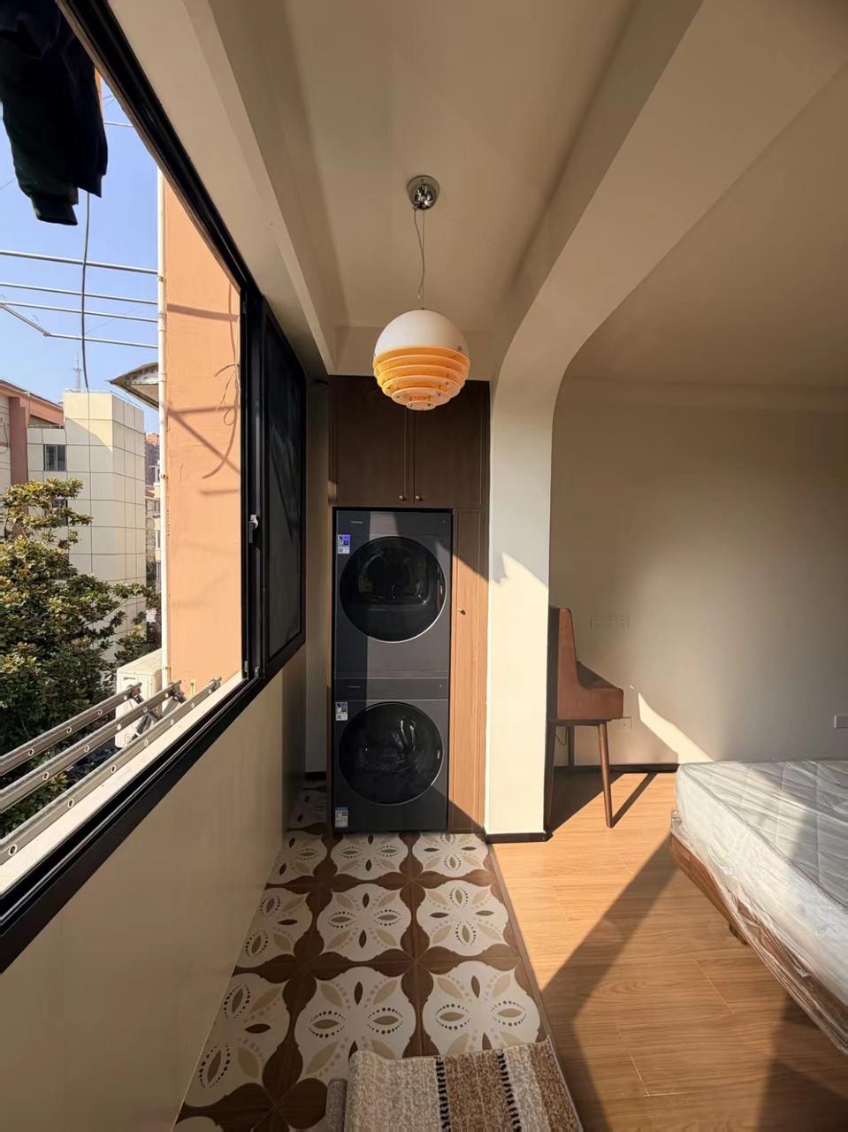 虹桥路 · 南洋中古 50㎡一室两厅